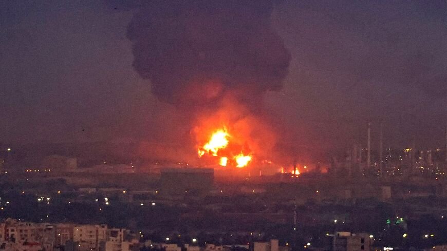 Massive Explosion Shakes Iran’s Bandar Abbas Port