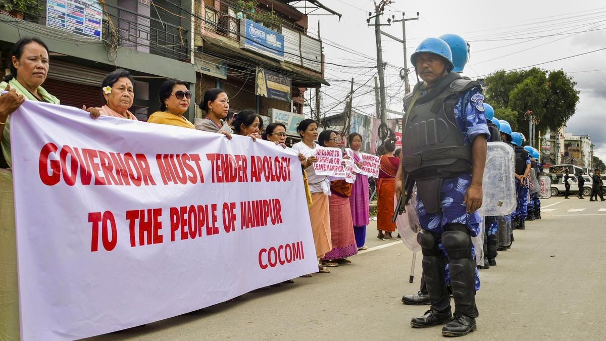 PM Modi's Grand Gandhinagar Roadshow Kicks Off Day Two in Gujarat